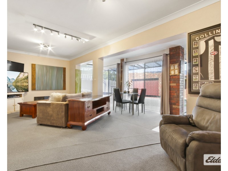 1 Bronsdon Street, Lakes Entrance VIC 3909