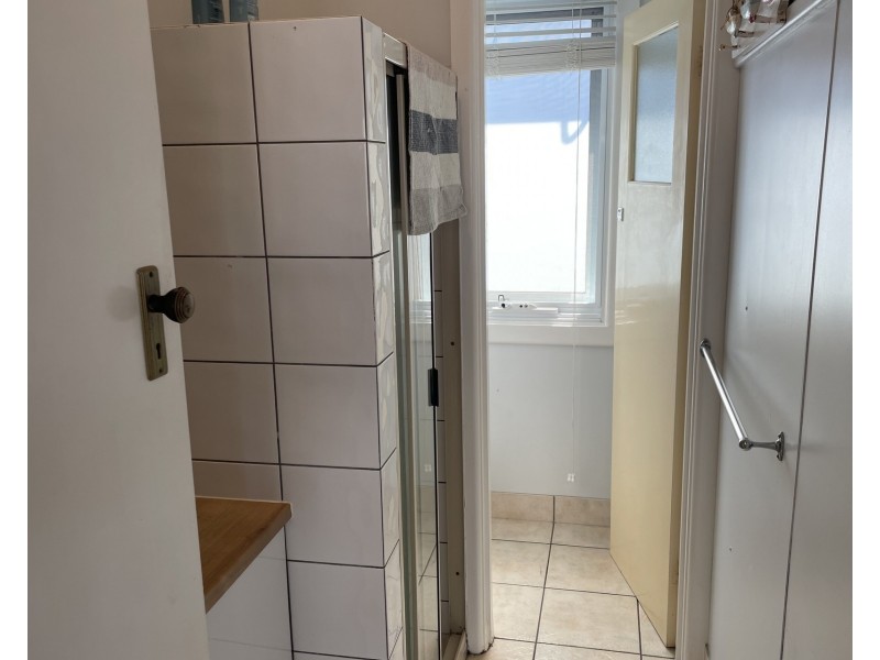 2/9-11 Orme Street, Lakes Entrance VIC 3909