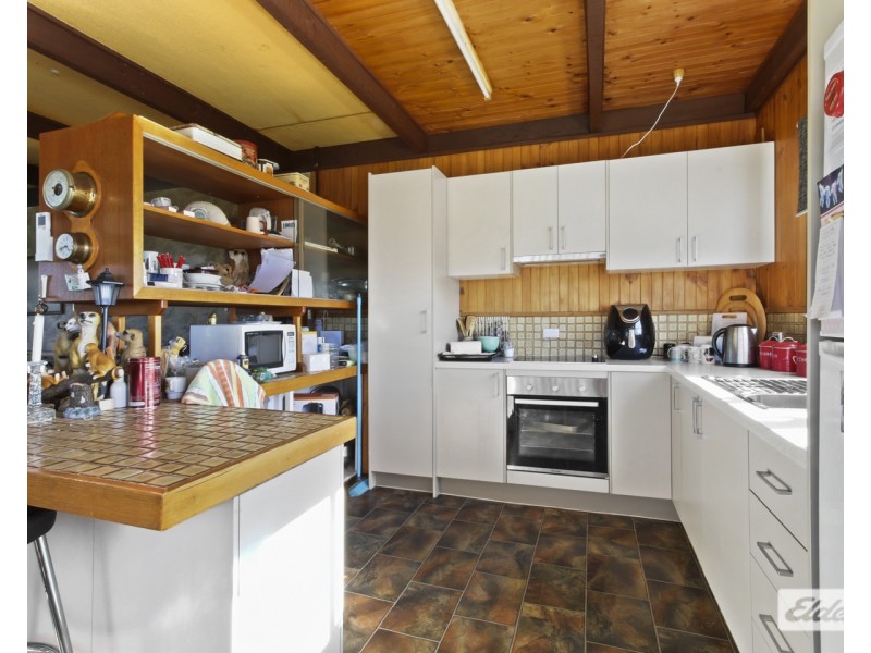 111 Lake Bunga Beach Road, Lake Bunga VIC 3909