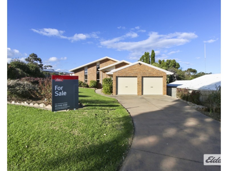 18 Morkham Court, Lakes Entrance VIC 3909
