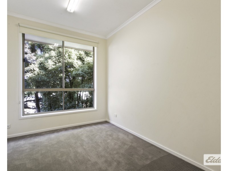 18 Morkham Court, Lakes Entrance VIC 3909