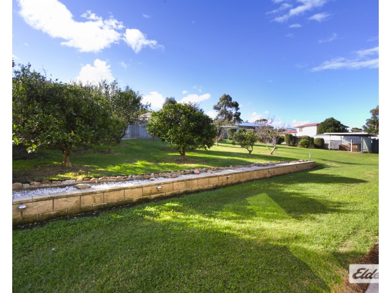 18 Morkham Court, Lakes Entrance VIC 3909