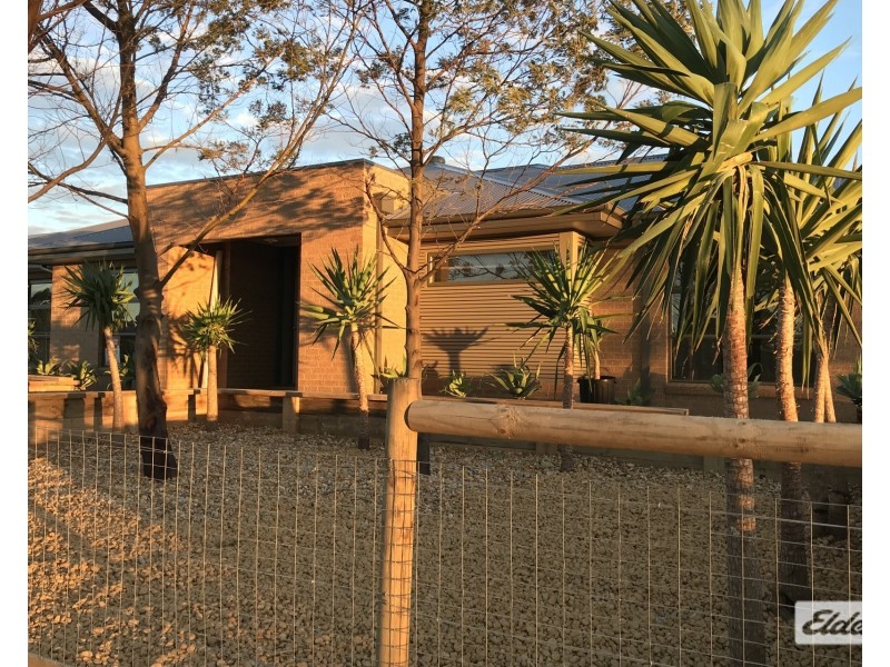 15 Plover Grove, Metung VIC 3904