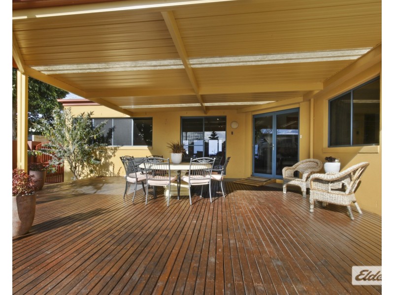 21 Seaview Parade, Kalimna VIC 3909