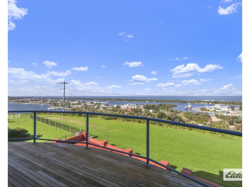 21 Seaview Parade, Kalimna VIC 3909