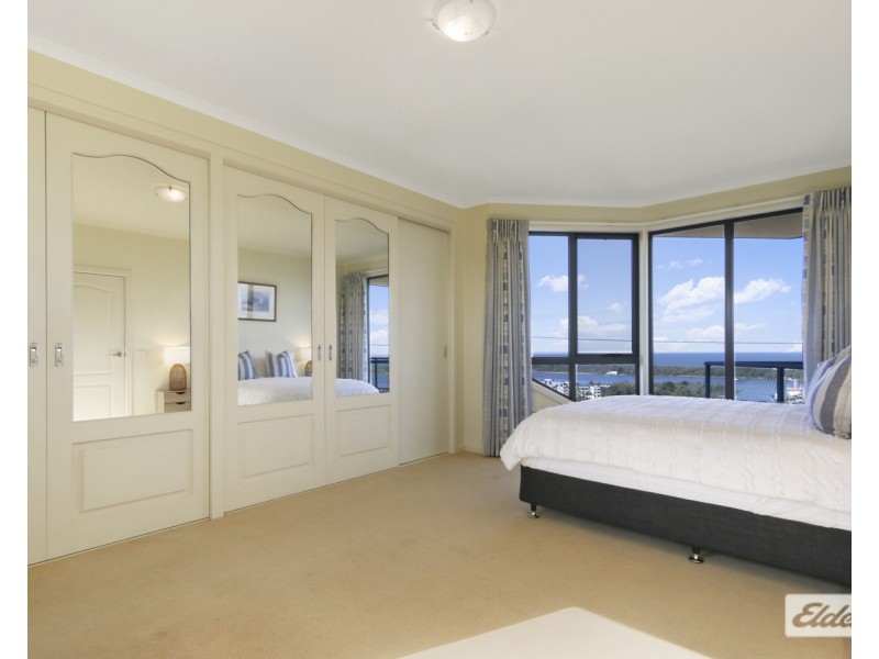 21 Seaview Parade, Kalimna VIC 3909