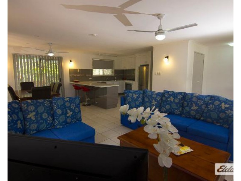 3 Moreton Street, Toogoom QLD 4655