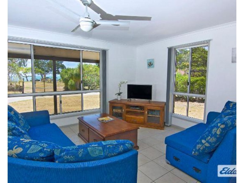 3 Moreton Street, Toogoom QLD 4655