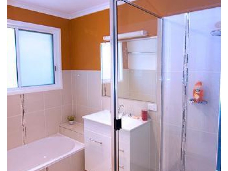 3 Moreton Street, Toogoom QLD 4655