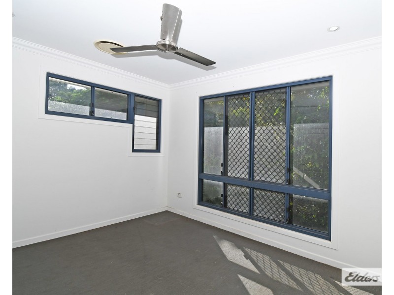 101 Esplanade, Toogoom QLD 4655
