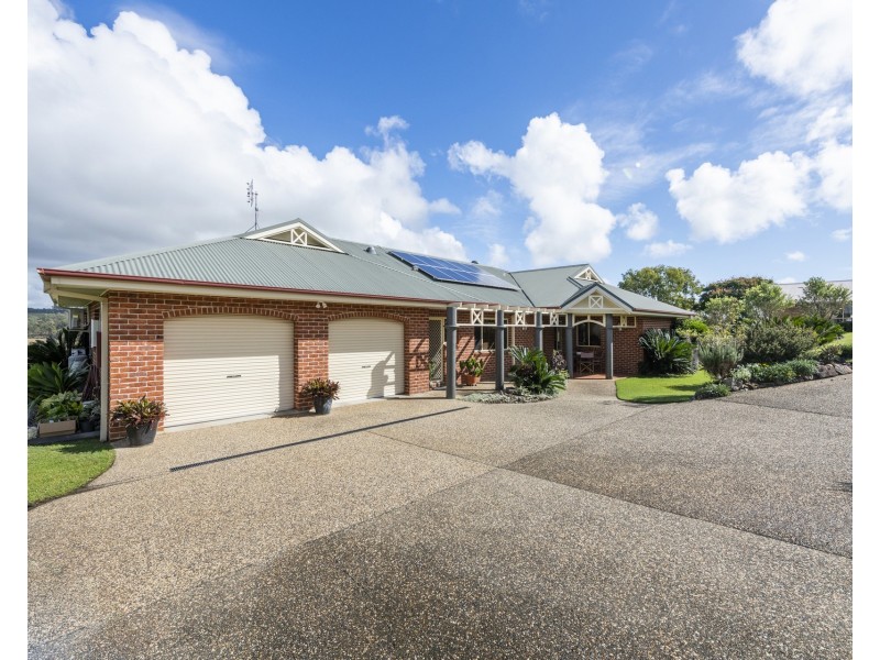16 Fairway Drive, South Grafton NSW 2460