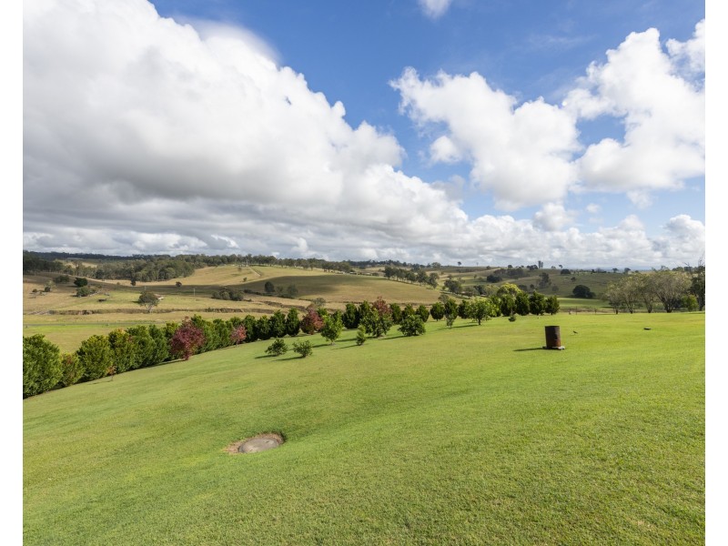 16 Fairway Drive, South Grafton NSW 2460