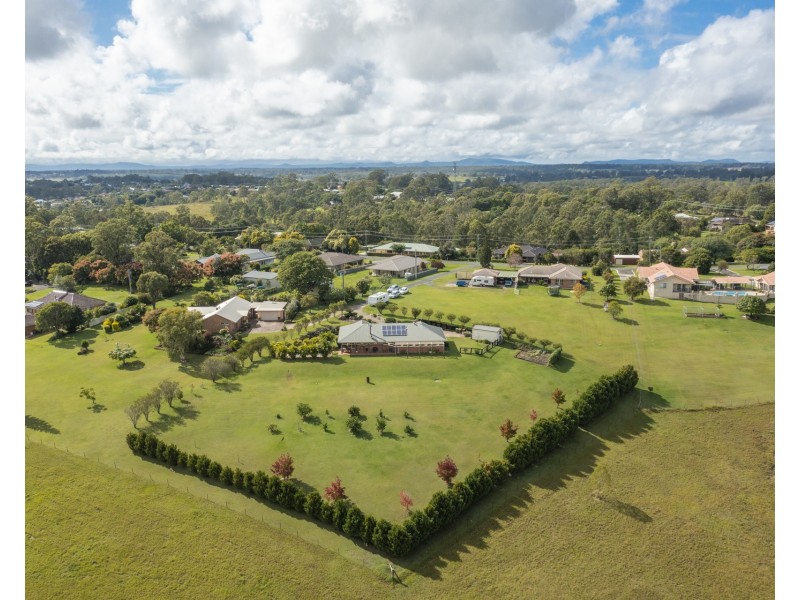 16 Fairway Drive, South Grafton NSW 2460