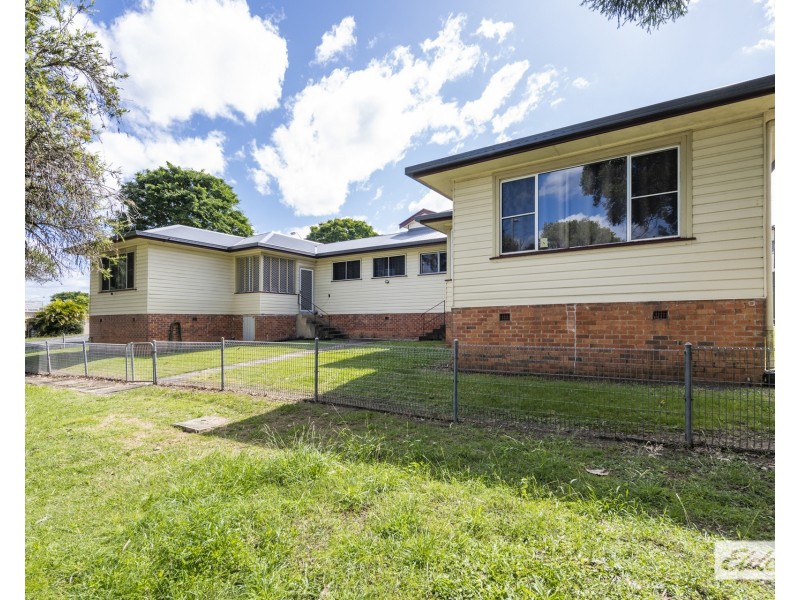 1&2/25 Through Street, South Grafton NSW 2460