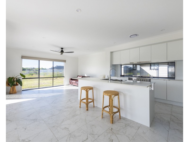 15 Clear Water Close, Grafton NSW 2460