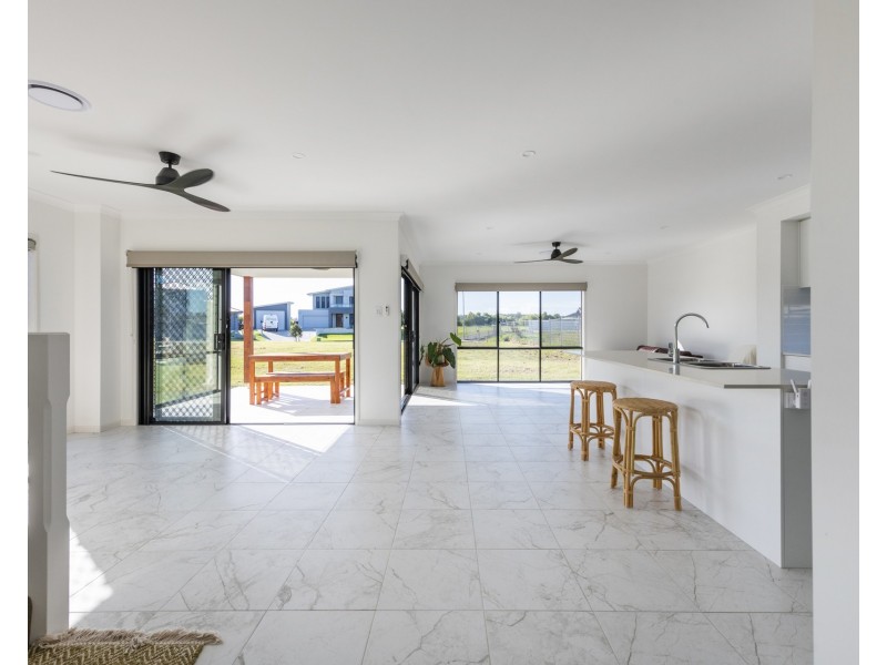 15 Clear Water Close, Grafton NSW 2460