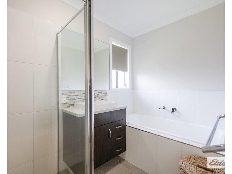 18B Rivertop Crescent, Junction Hill NSW 2460