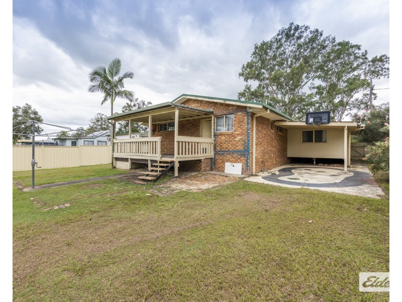 6 Couttaroo Place, Coutts Crossing NSW 2460