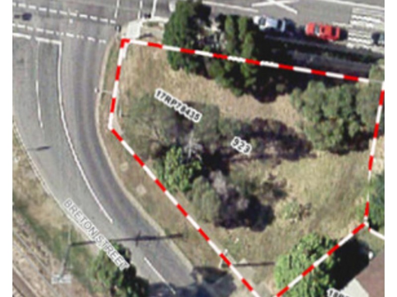 923 Boundary Road, Coopers Plains QLD 4108