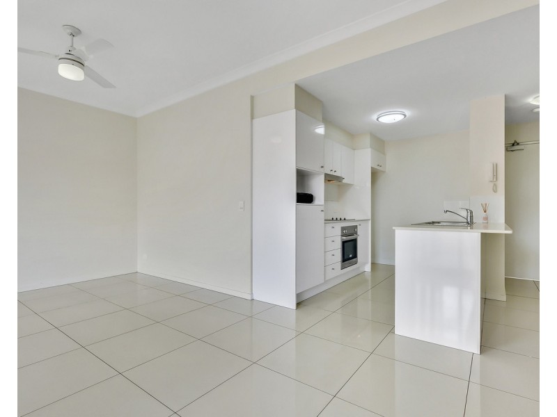 3/9 Greenbank Street, Chermside QLD 4032