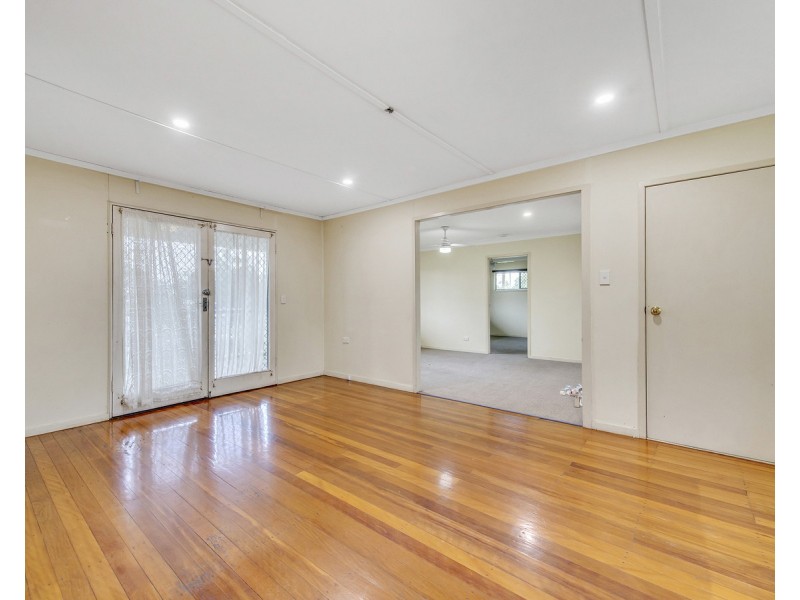 1 Pine Street, Runcorn QLD 4113