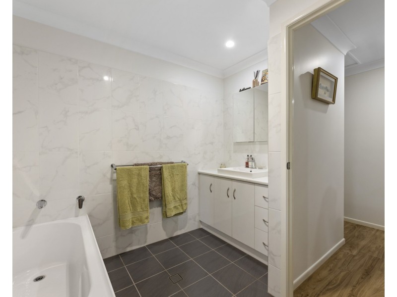 1/15 Risdon Street, Newtown QLD 4350