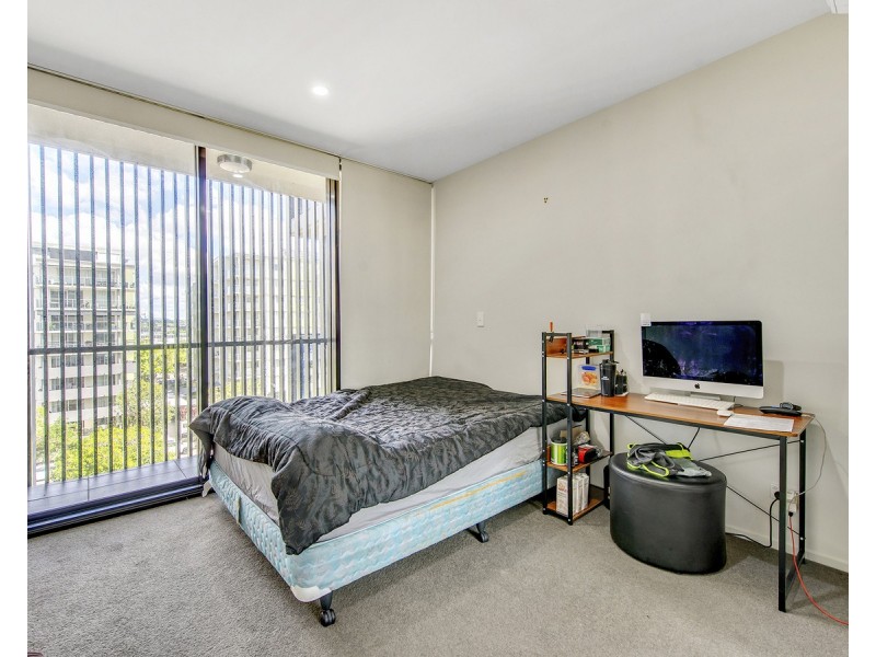 511/8 Hunt Street, Hamilton QLD 4007