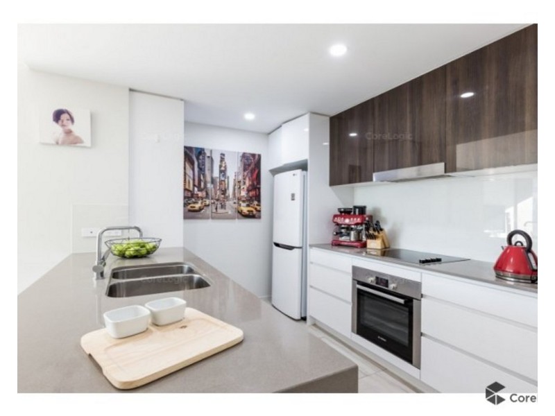 511/8 Hunt Street, Hamilton QLD 4007