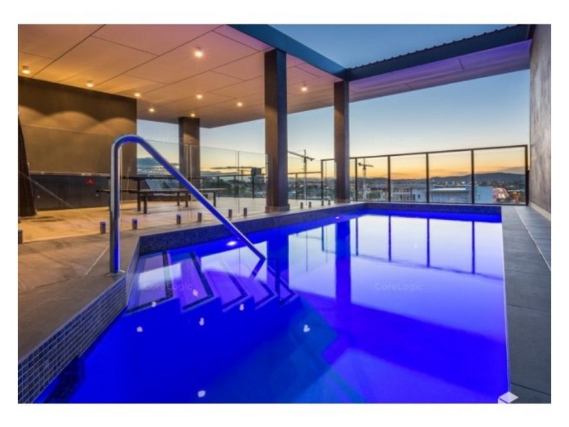 511/8 Hunt Street, Hamilton QLD 4007