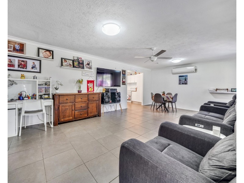 19 Mitre Street, Holmview QLD 4207