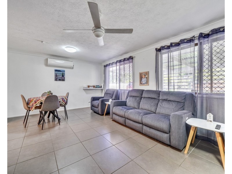 19 Mitre Street, Holmview QLD 4207