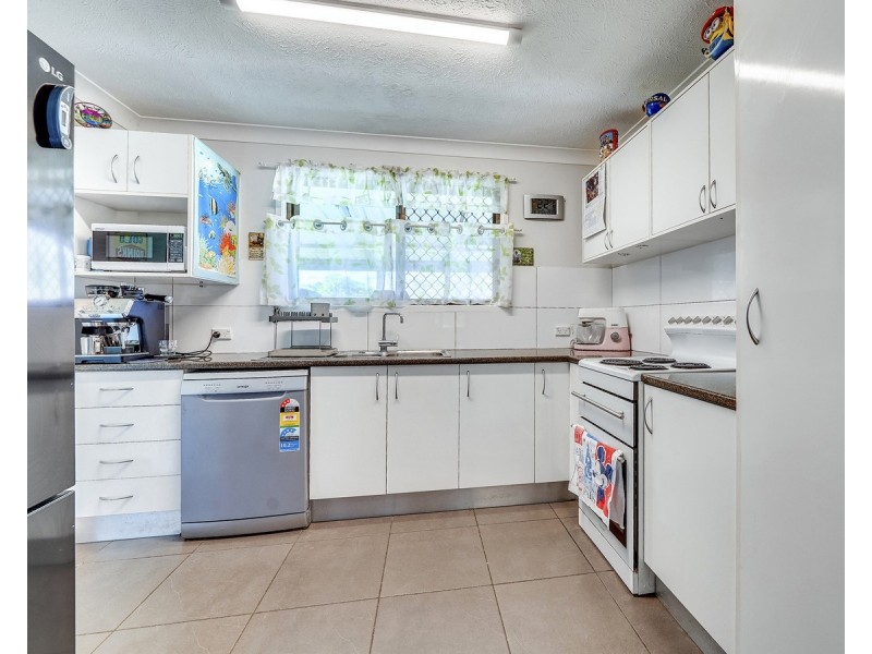 19 Mitre Street, Holmview QLD 4207