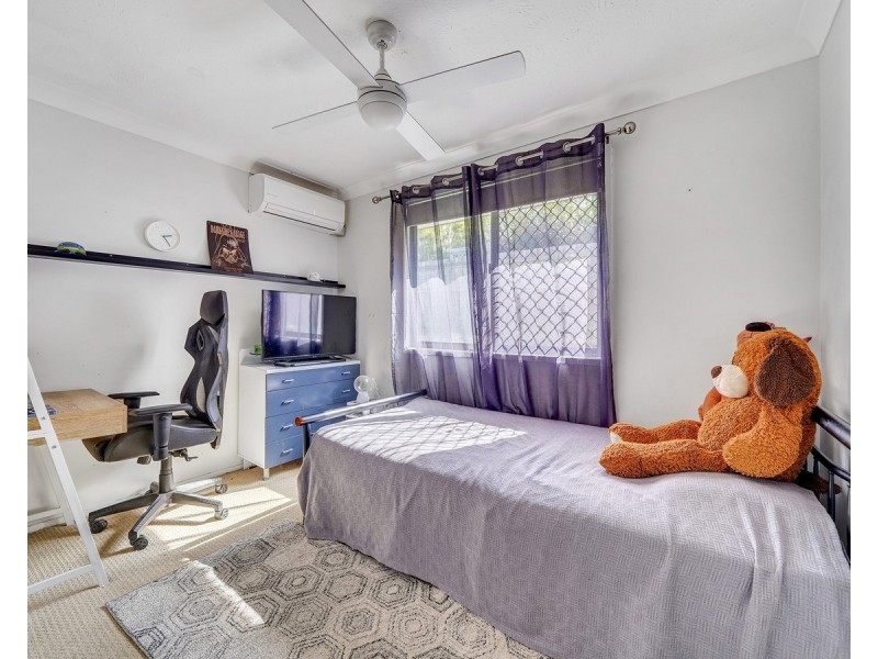 19 Mitre Street, Holmview QLD 4207