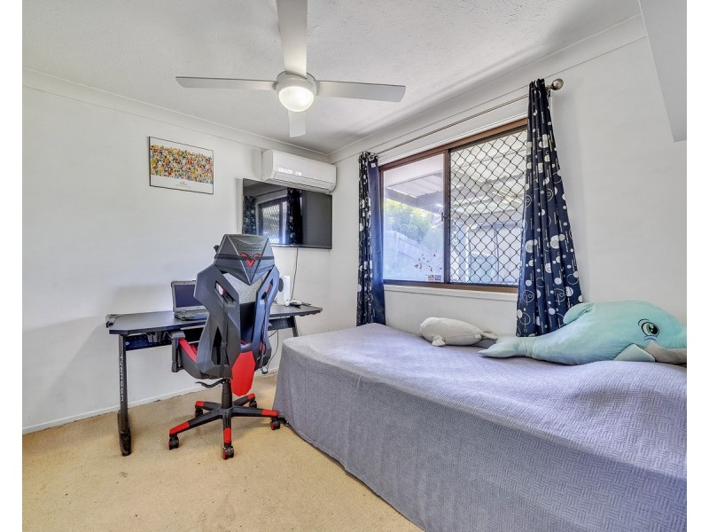 19 Mitre Street, Holmview QLD 4207