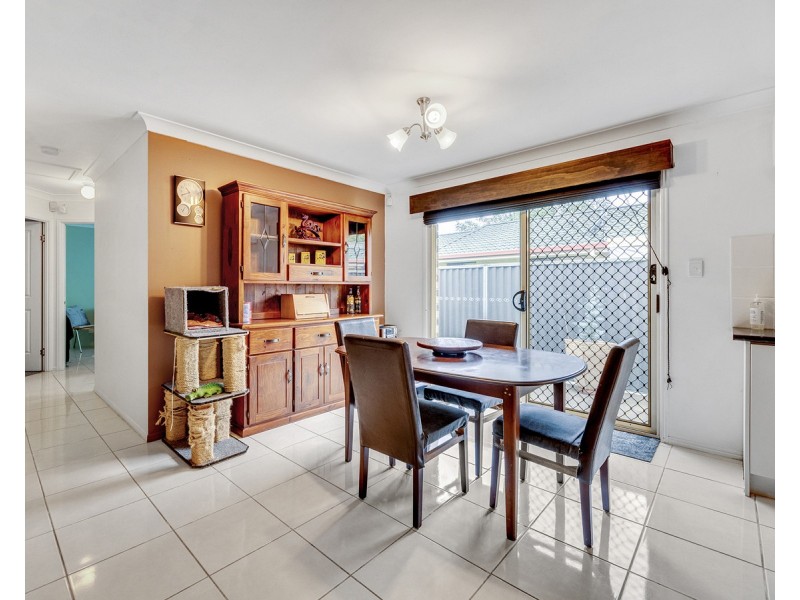 3 Kings Row, Edens Landing QLD 4207