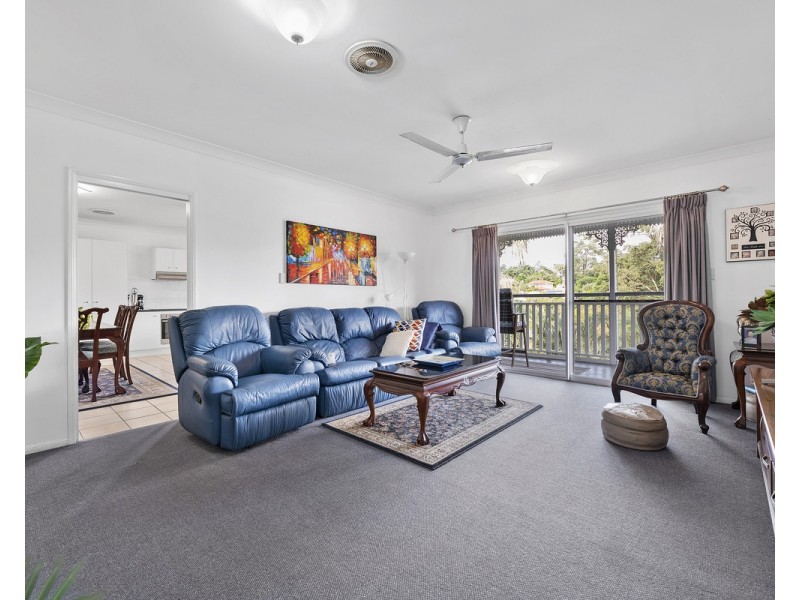 53 Grove Road, Edens Landing QLD 4207