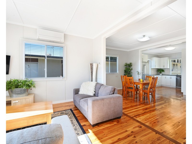 70 Dunne Street, Harristown QLD 4350