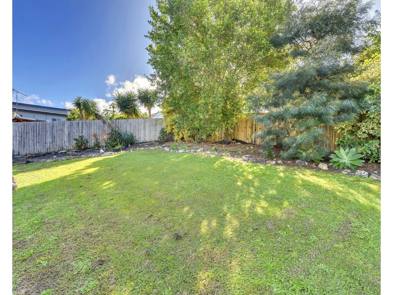 55 Grove Road, Edens Landing QLD 4207