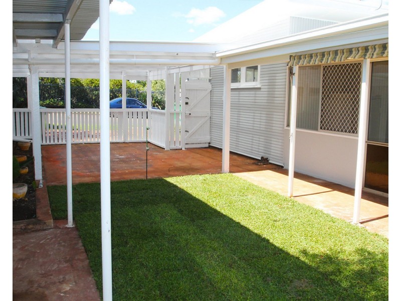 1 Park Lane, Toowoomba City QLD 4350