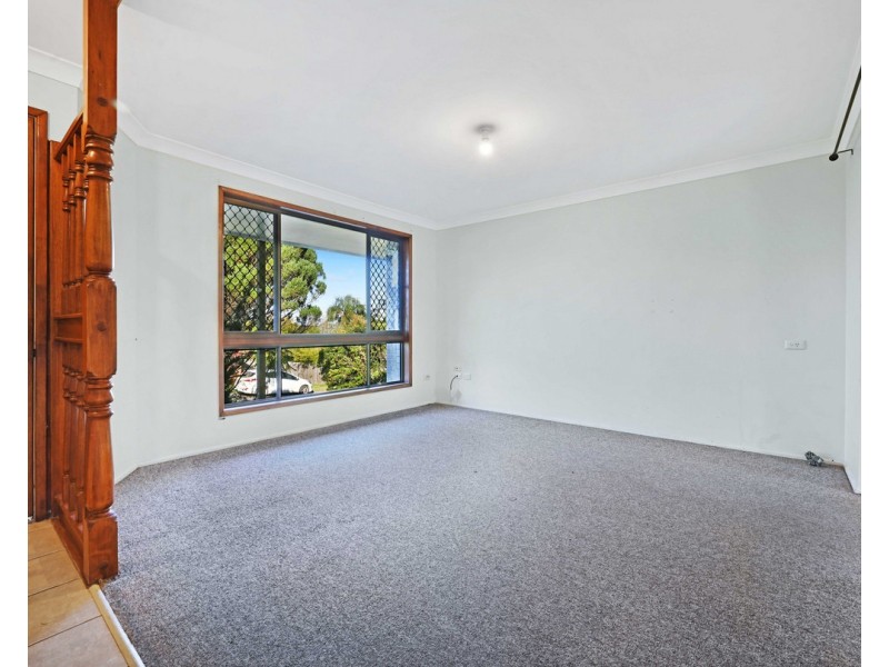 9 Lindemann Court, Wilsonton Heights QLD 4350