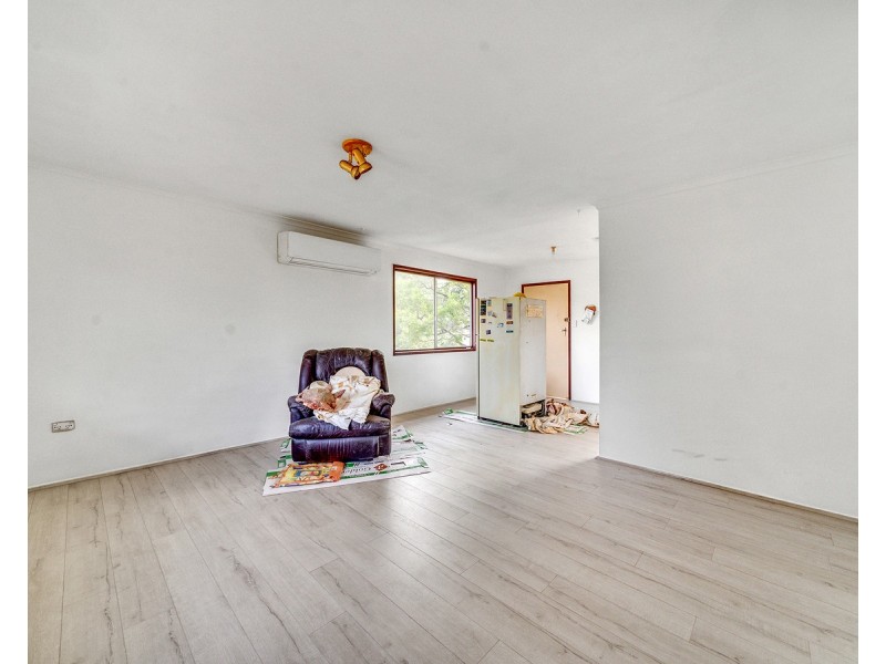15 Bellatrix Drive, Kingston QLD 4114