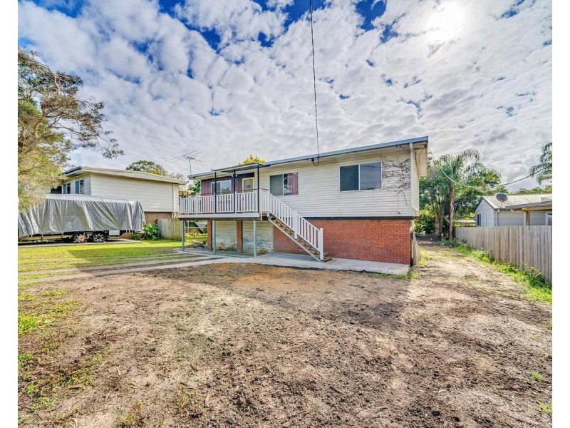 15 Bellatrix Drive, Kingston QLD 4114