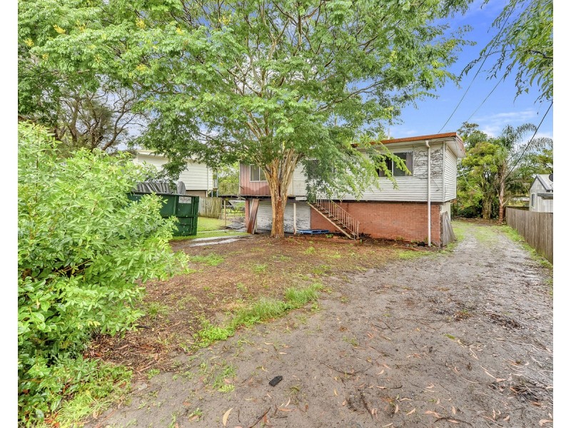 15 Bellatrix Drive, Kingston QLD 4114