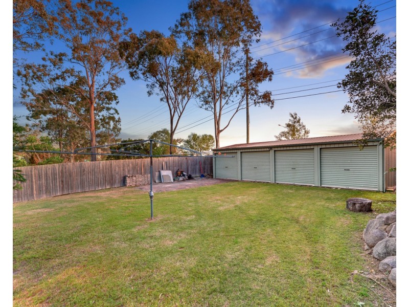6 Private Court, Edens Landing QLD 4207
