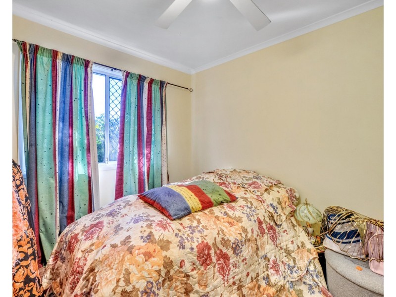 30 Grove Road, Holmview QLD 4207