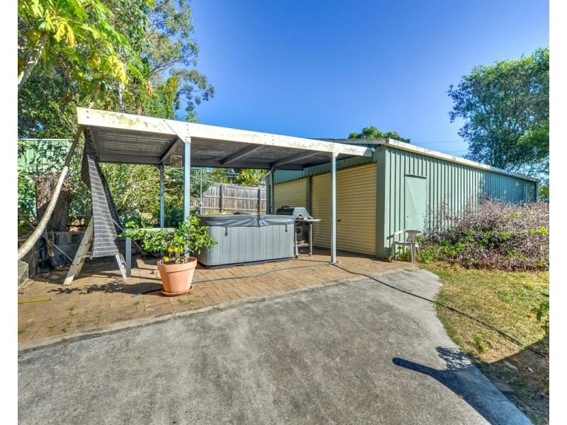 30 Grove Road, Holmview QLD 4207
