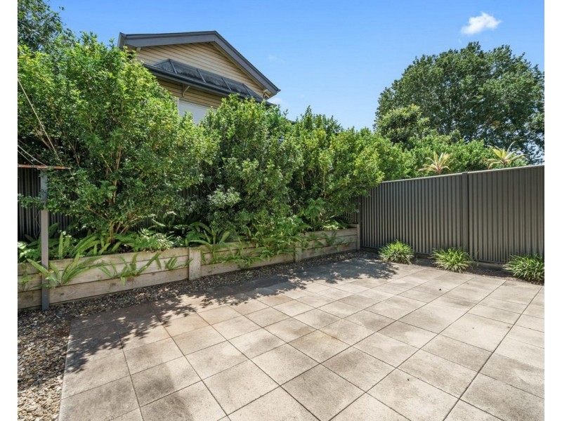 2/66 Mary Street, Mount Lofty QLD 4350