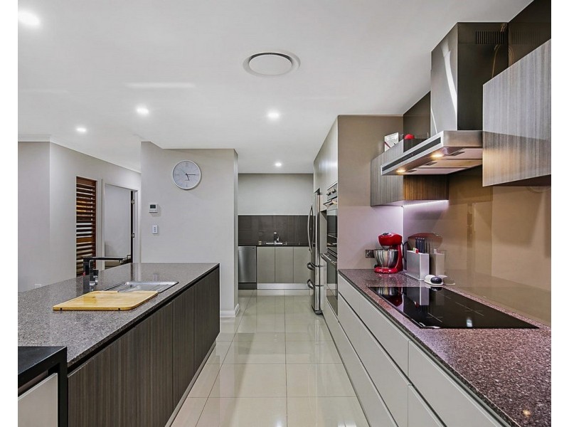 35 Goshawk Drive, Kleinton QLD 4352