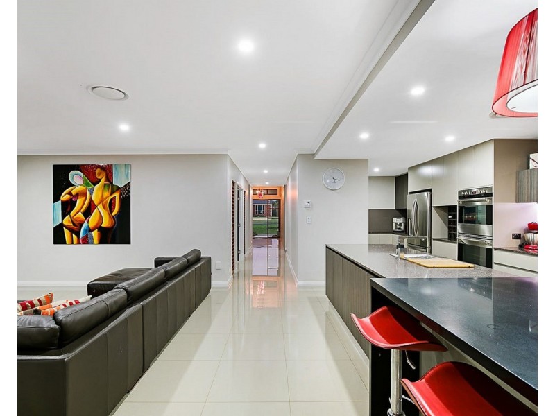 35 Goshawk Drive, Kleinton QLD 4352