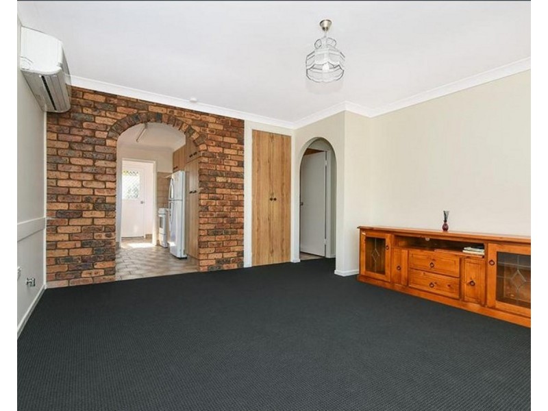 1/9 Schultz Street, Kearneys Spring QLD 4350
